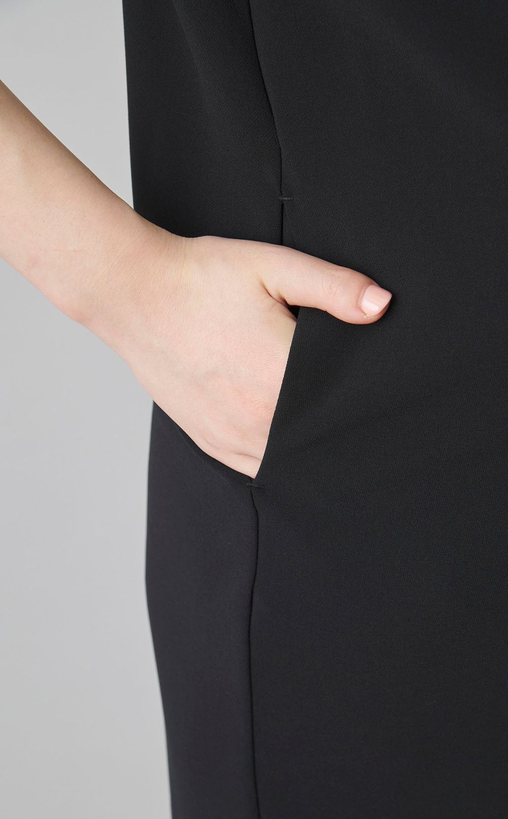 コクーンワンピース