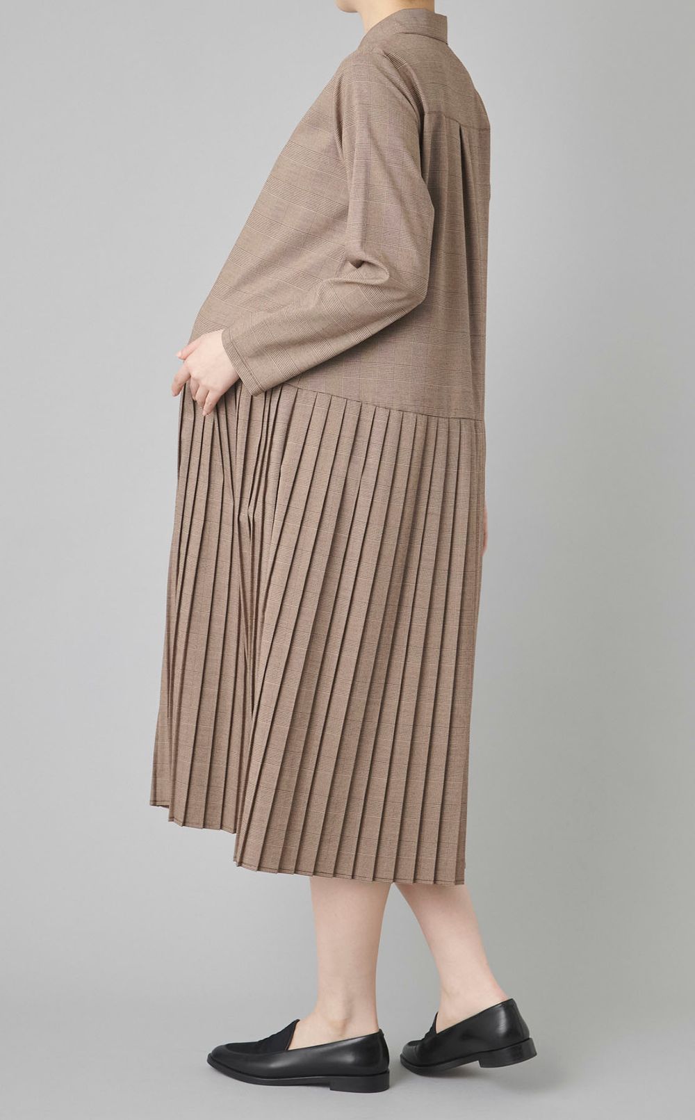 プリーツシャツワンピース