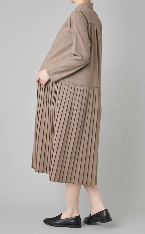 プリーツシャツワンピース