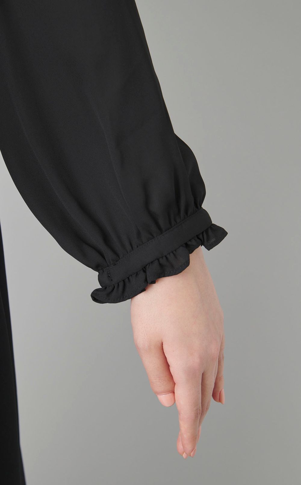 プチフリルシフォンギャザーワンピース