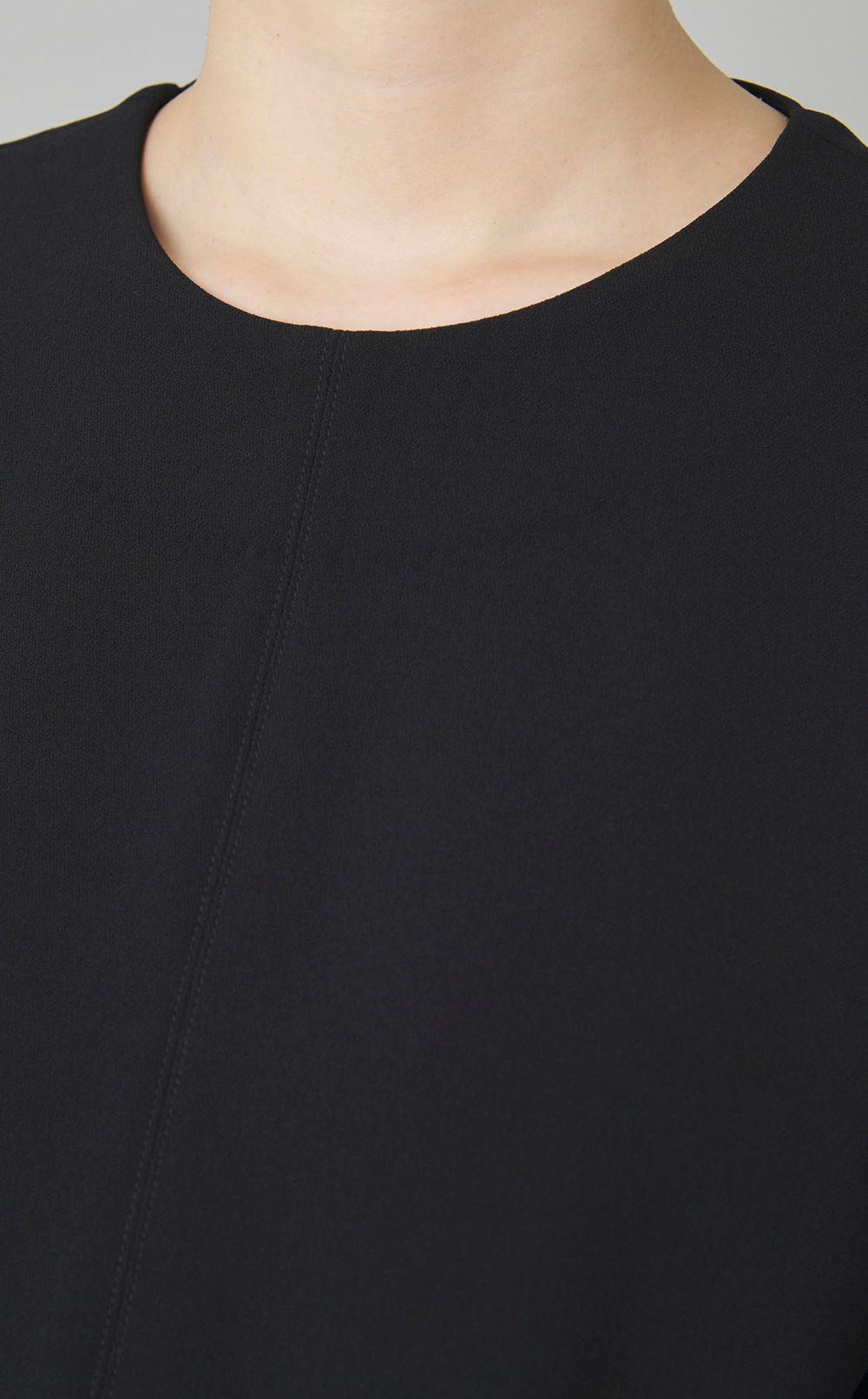 コクーンワンピース