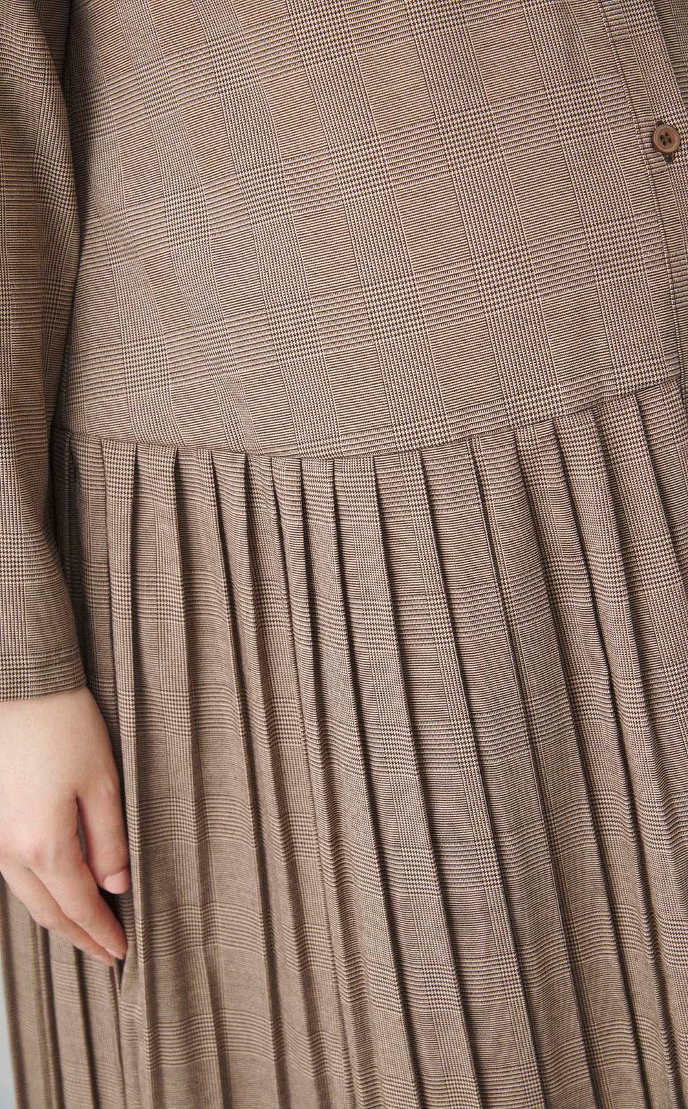 プリーツシャツワンピース