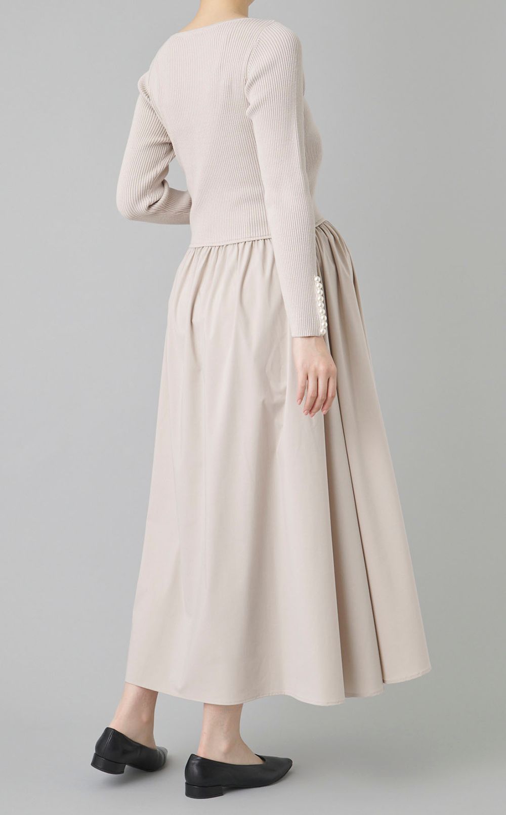 カーラパールフレアワンピース