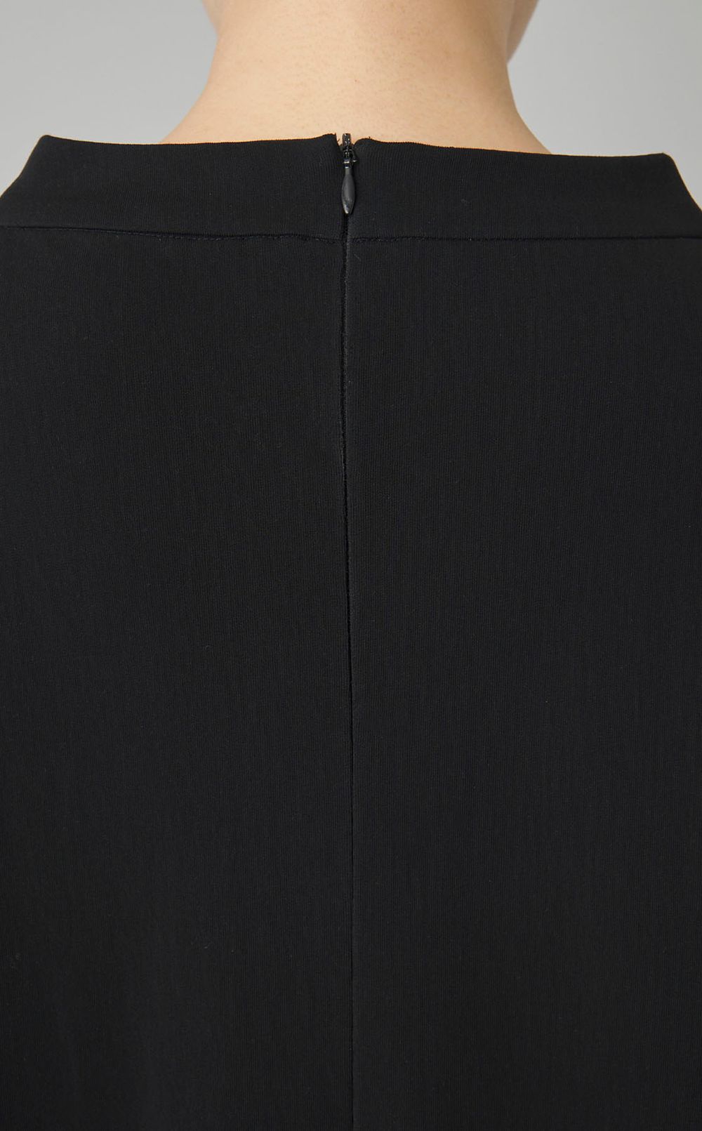 ドルマンスリーブワンピース