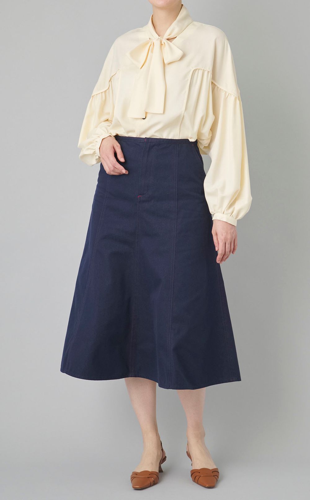 アーム切替ボウタイブラウス