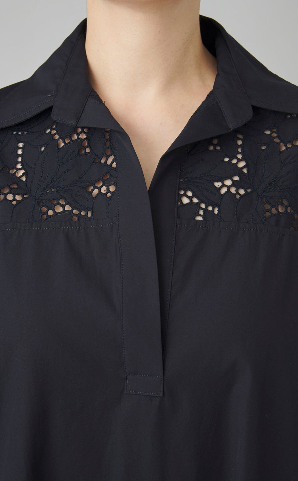 レースパフスリーブワンピース