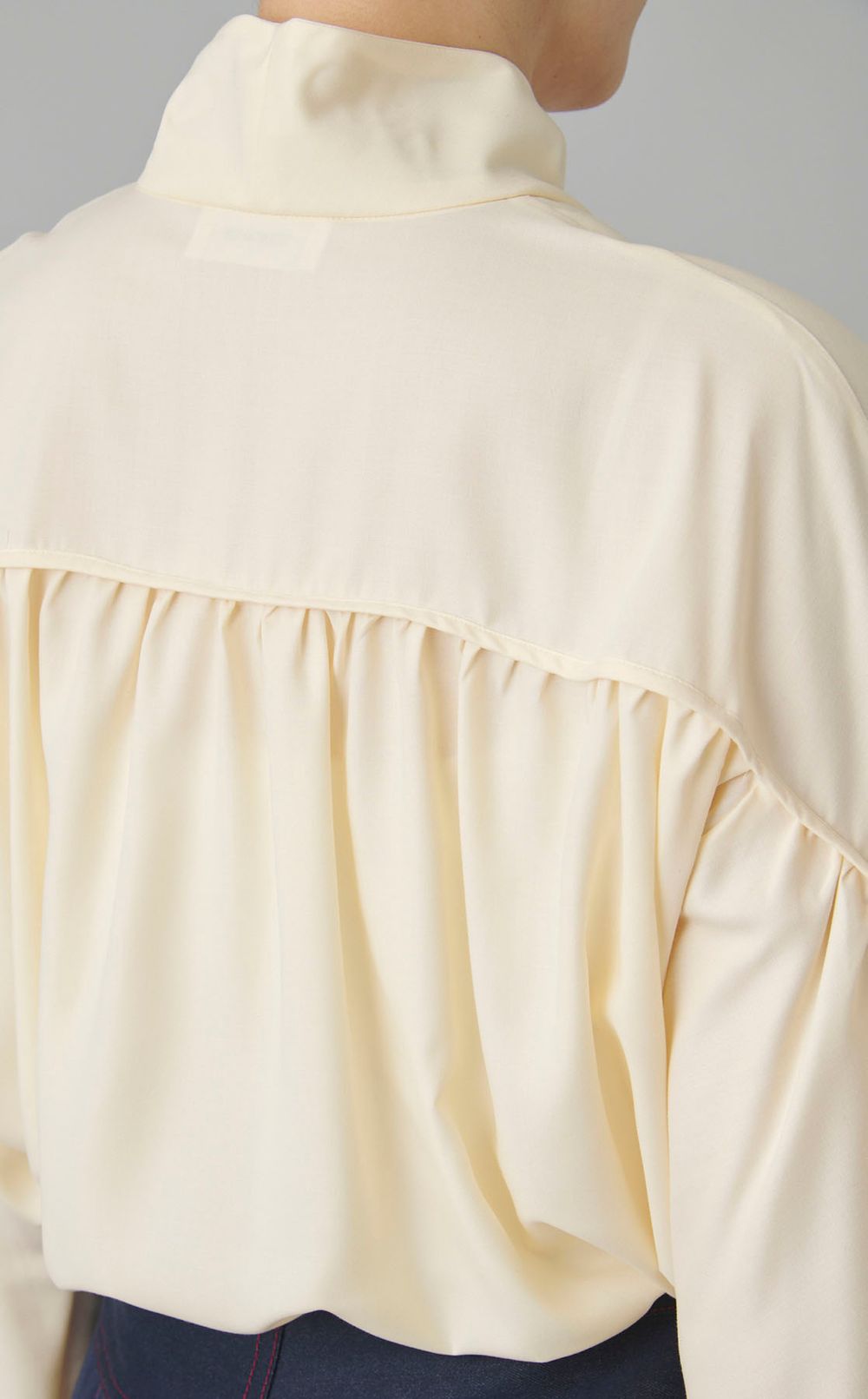 アーム切替ボウタイブラウス