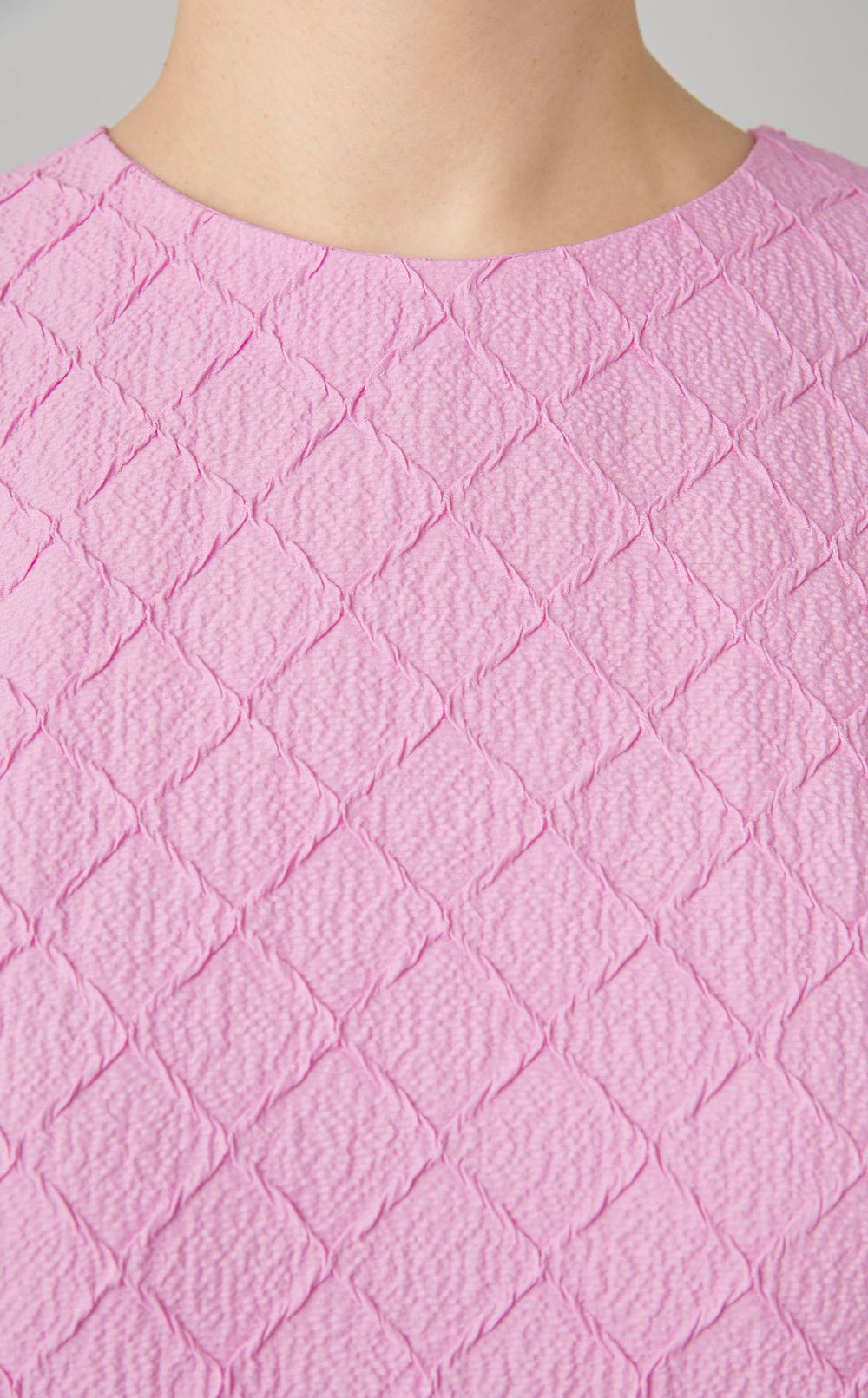 トライアングルレースワンピース