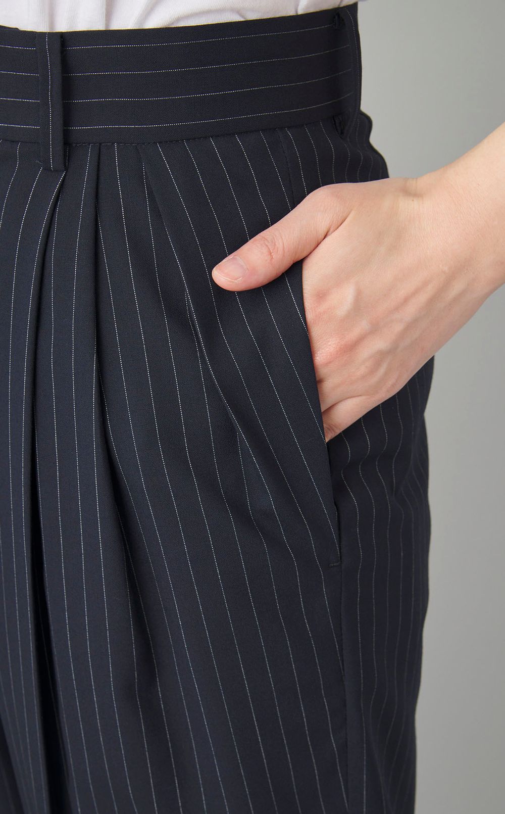 ローウェストストライプワイドパンツ