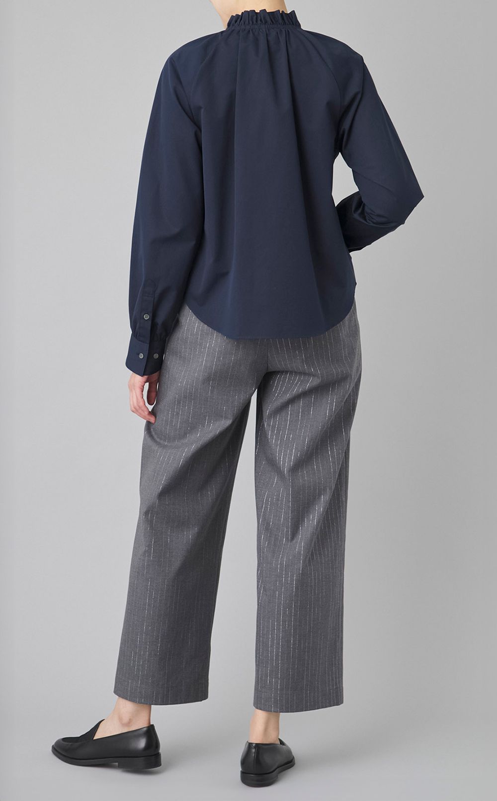 ポプリンギャザーカラーシャツ