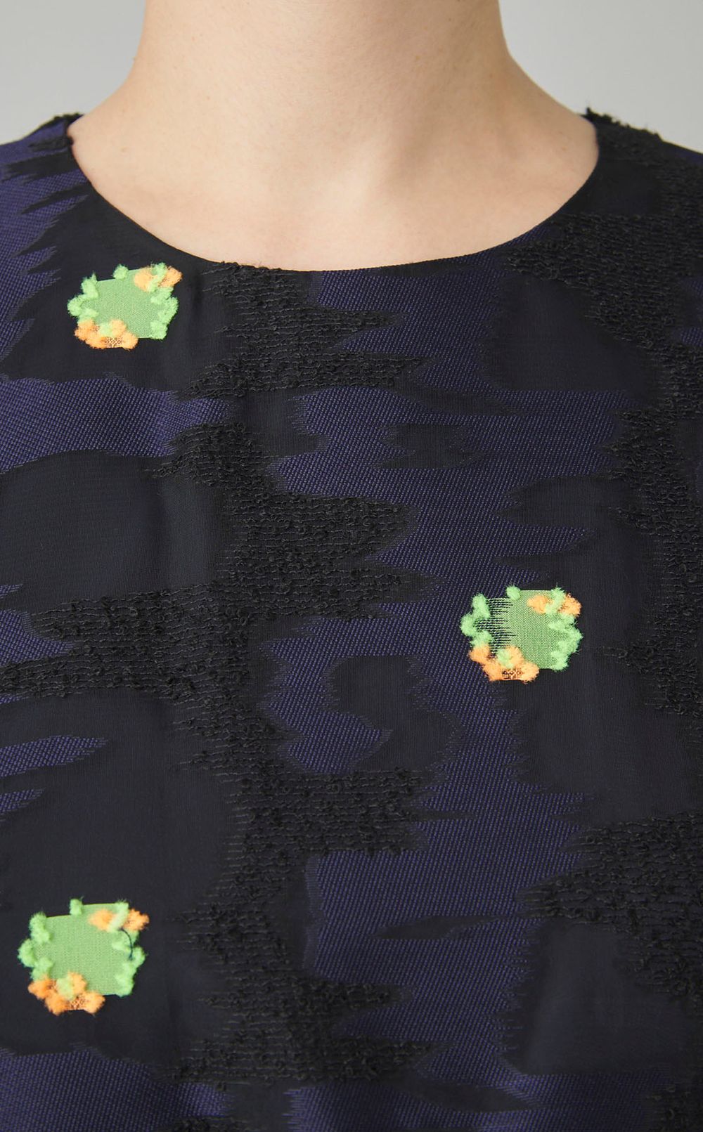 コーラルジャガードブラウス