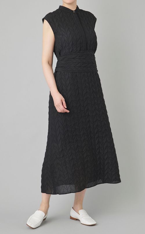 シアーヘリンボーンワンピース