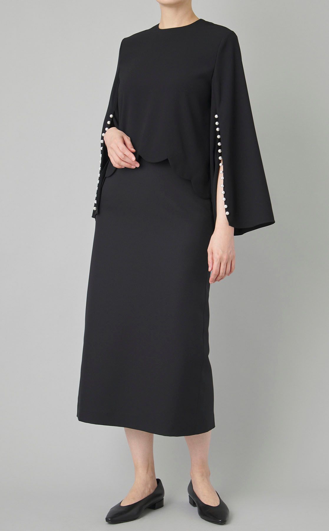 Hue day to evening パールトップス hue day to evening 袖パールトップス