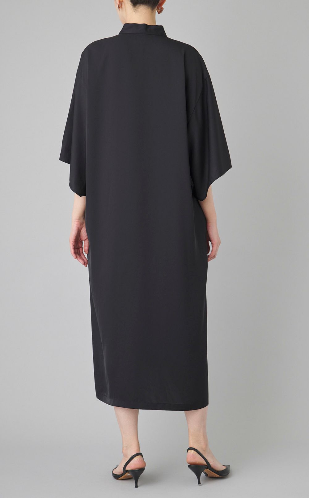 シルバーラウンドシェイプイヤリング