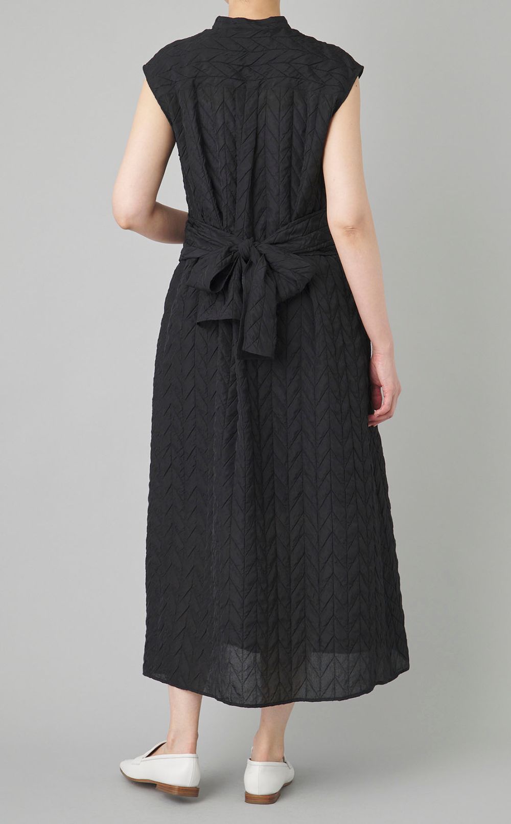 シアーヘリンボーンワンピース