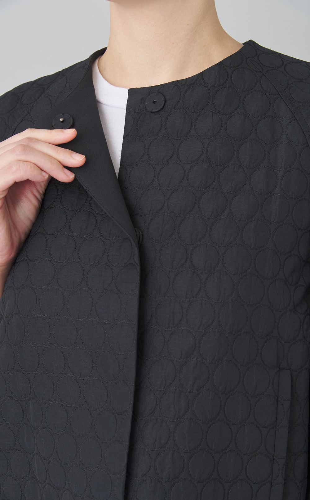 サークルジャガードショートジャケット