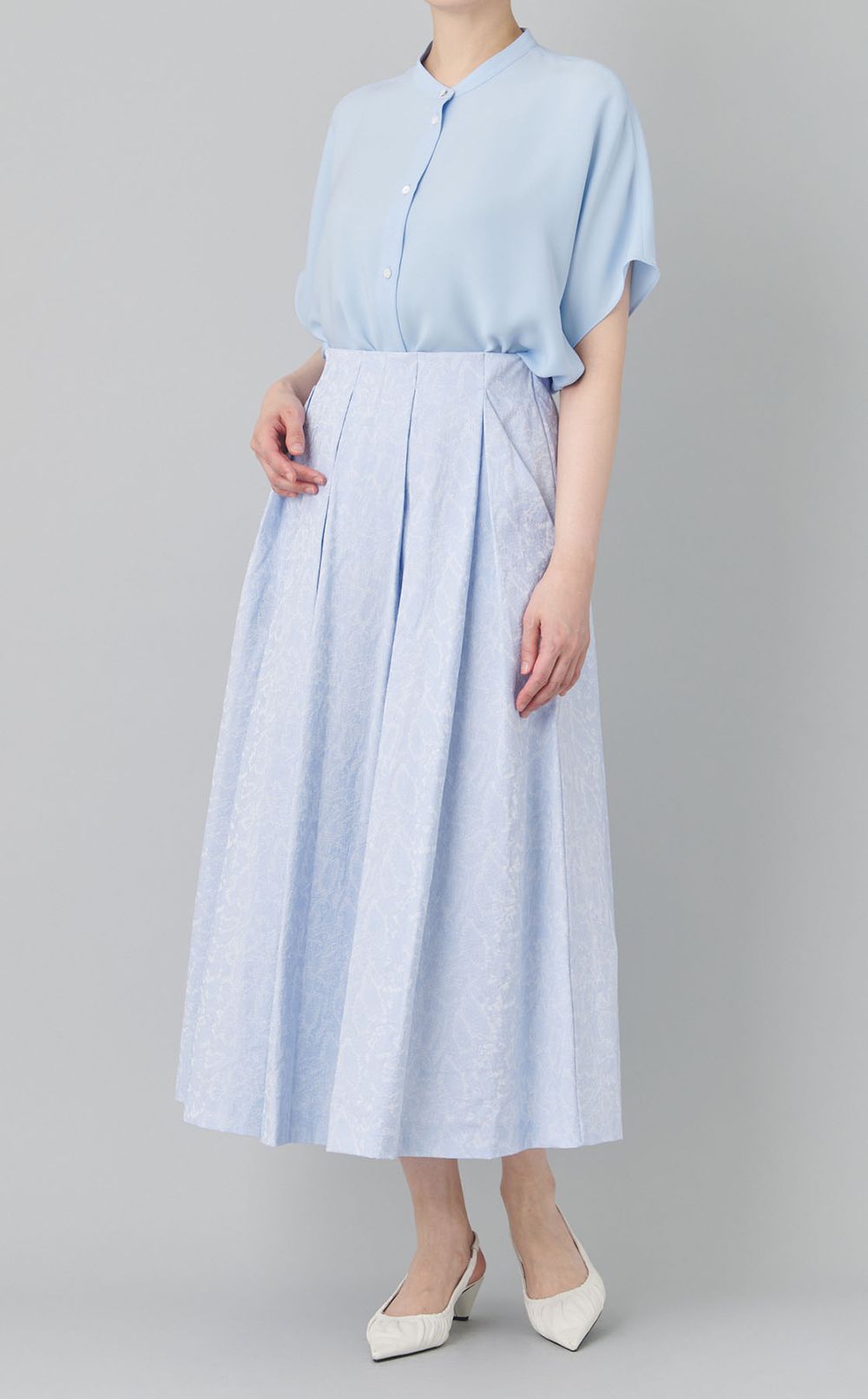 シャイニージャガードタックスカート