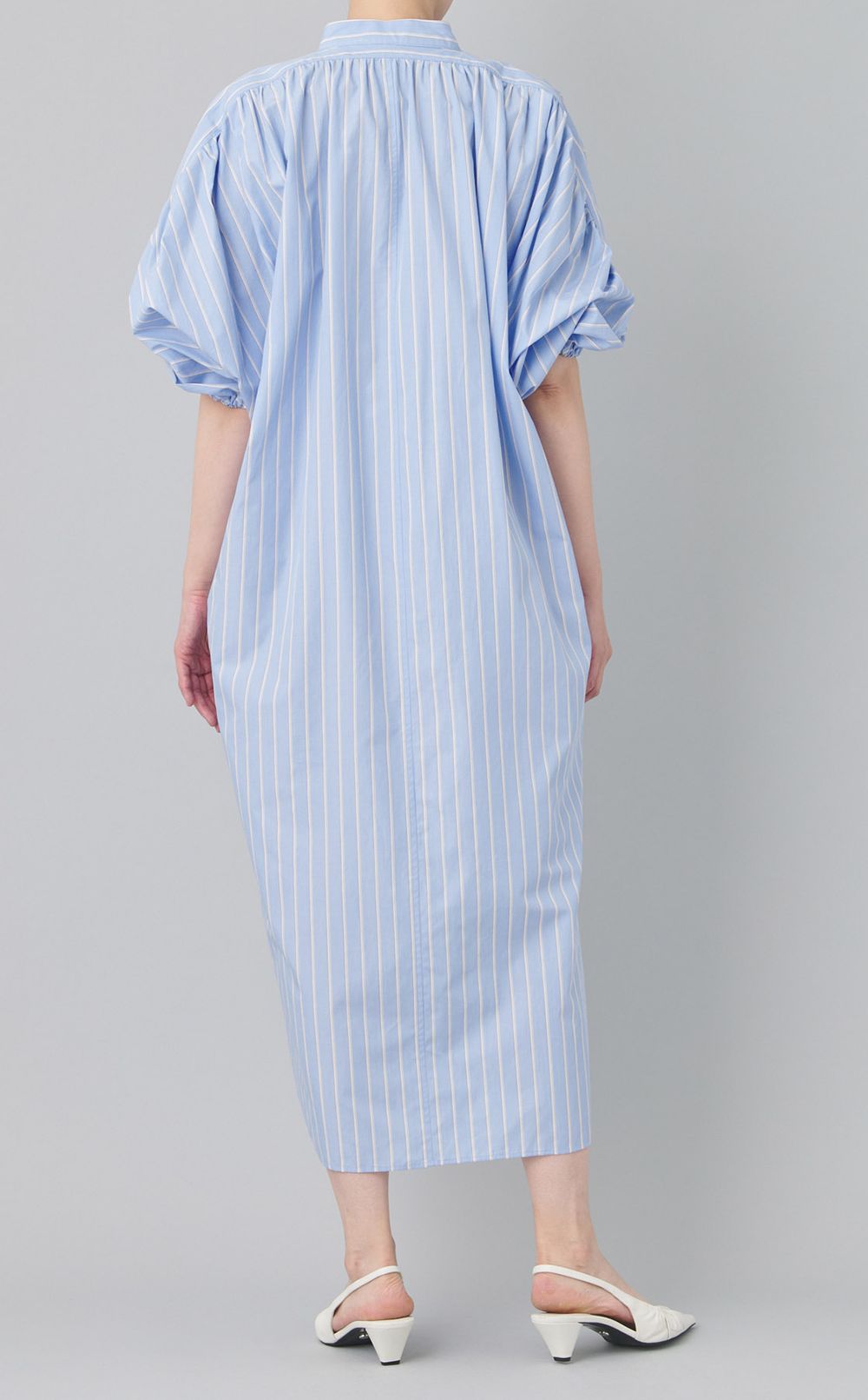 タックギャザースリーブワンピース