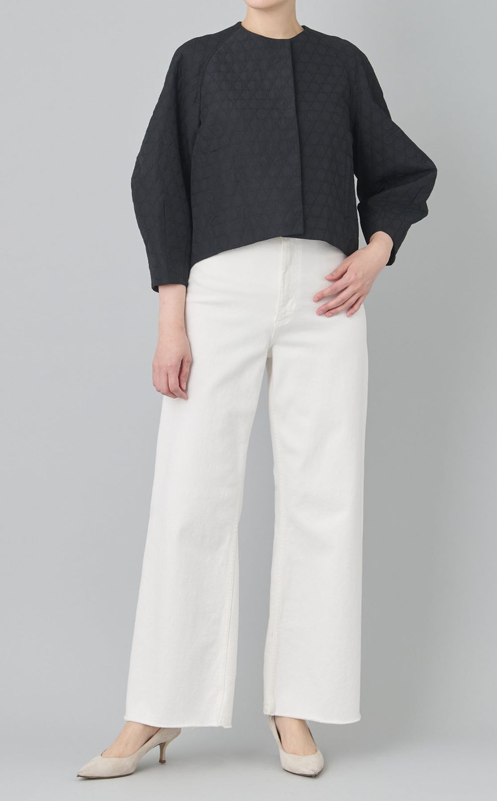 サークルジャガードショートジャケット