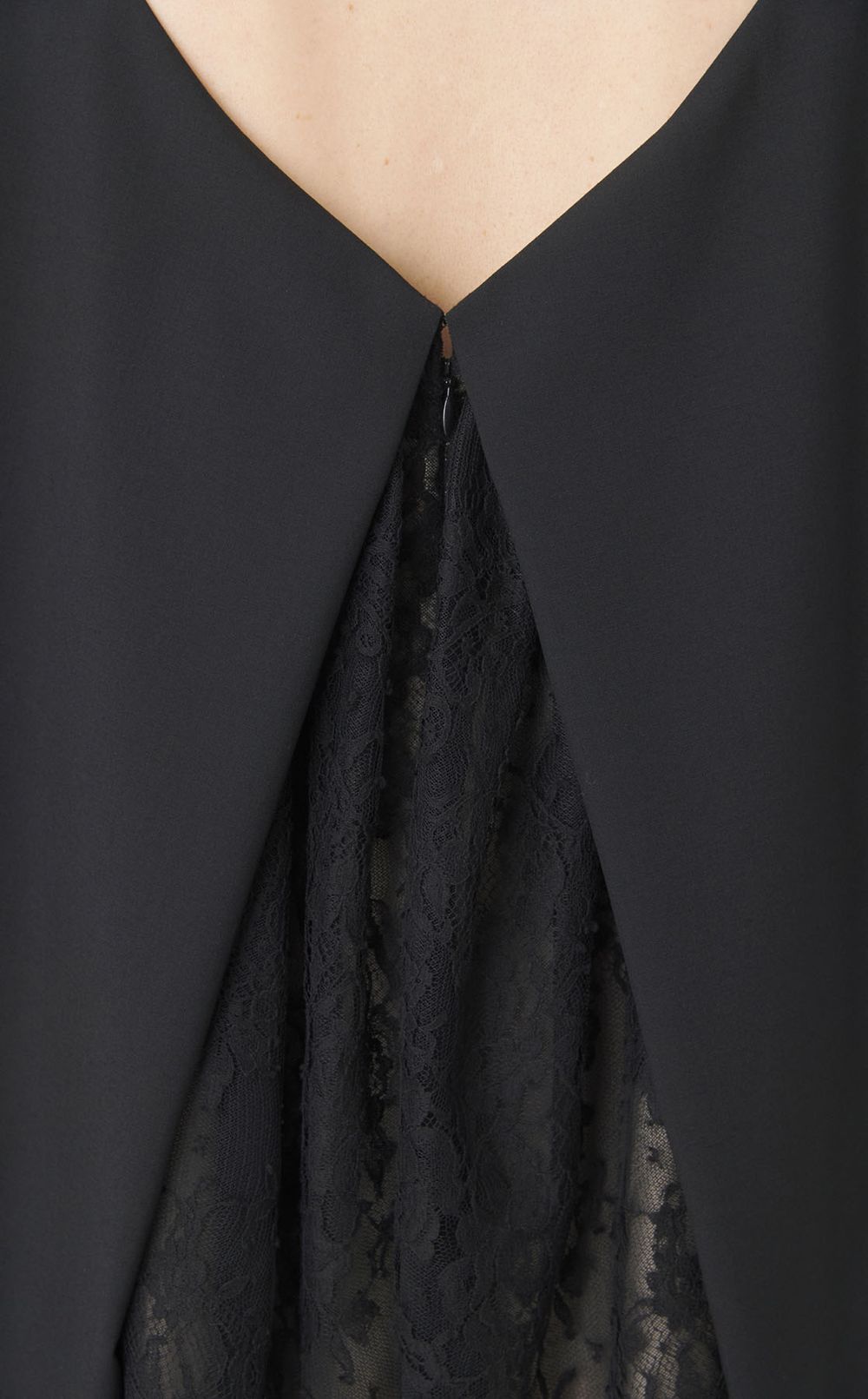 ウールミックスバックレースドレス