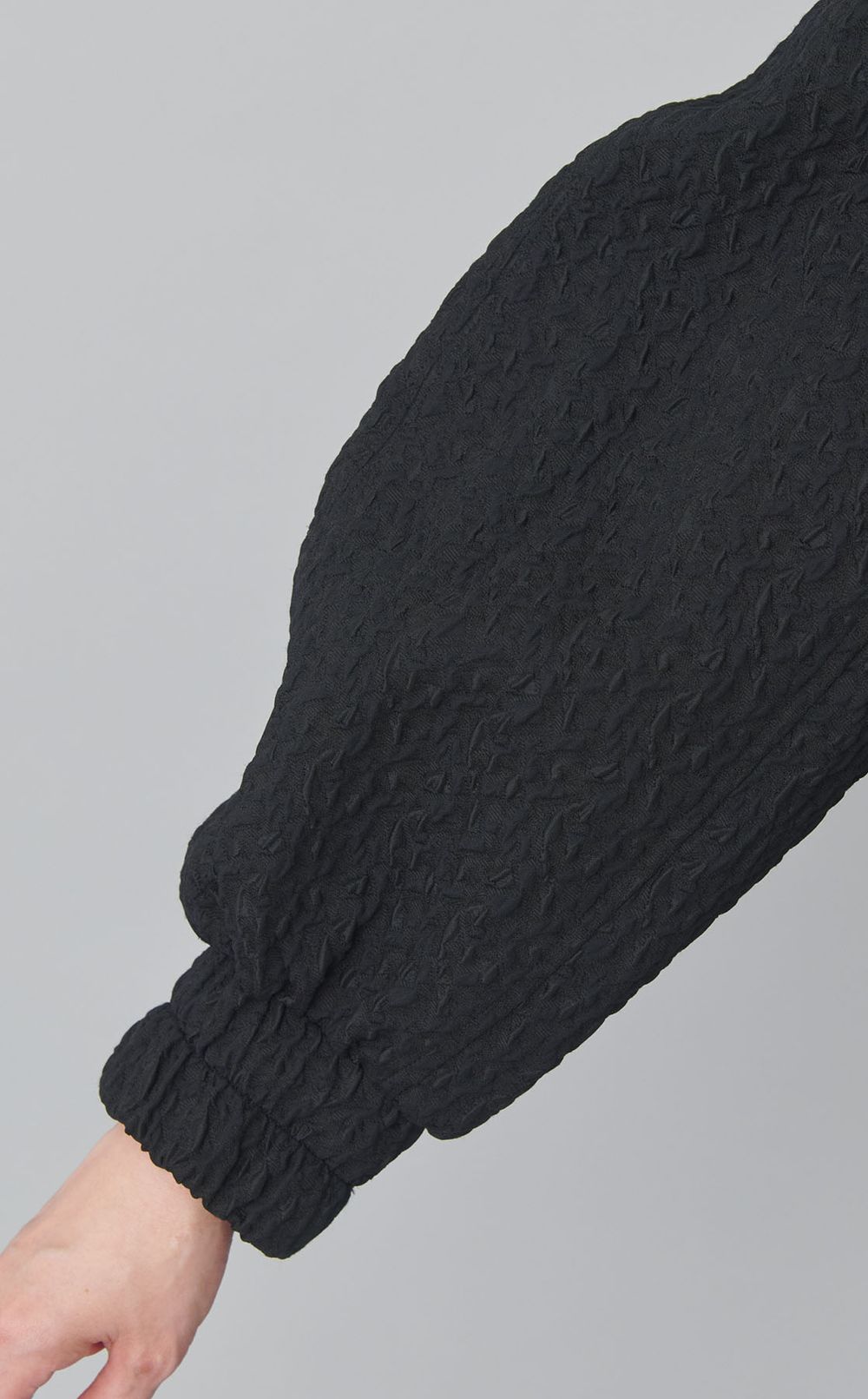 ストレッチジャガードブルゾン