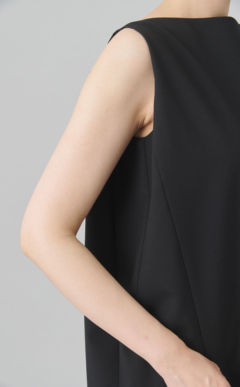 ウールミックスバックレースドレス