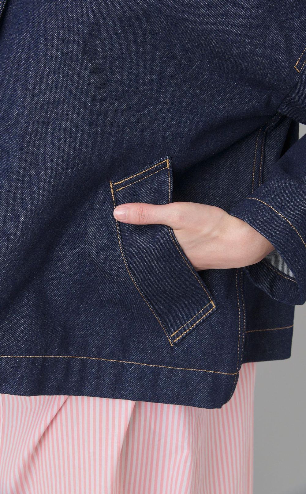 デニムノーカラージャケット