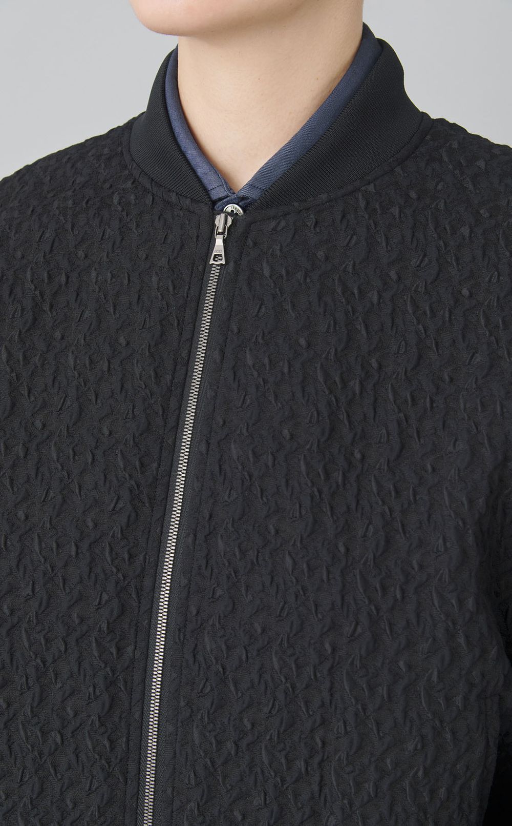 ストレッチジャガードブルゾン