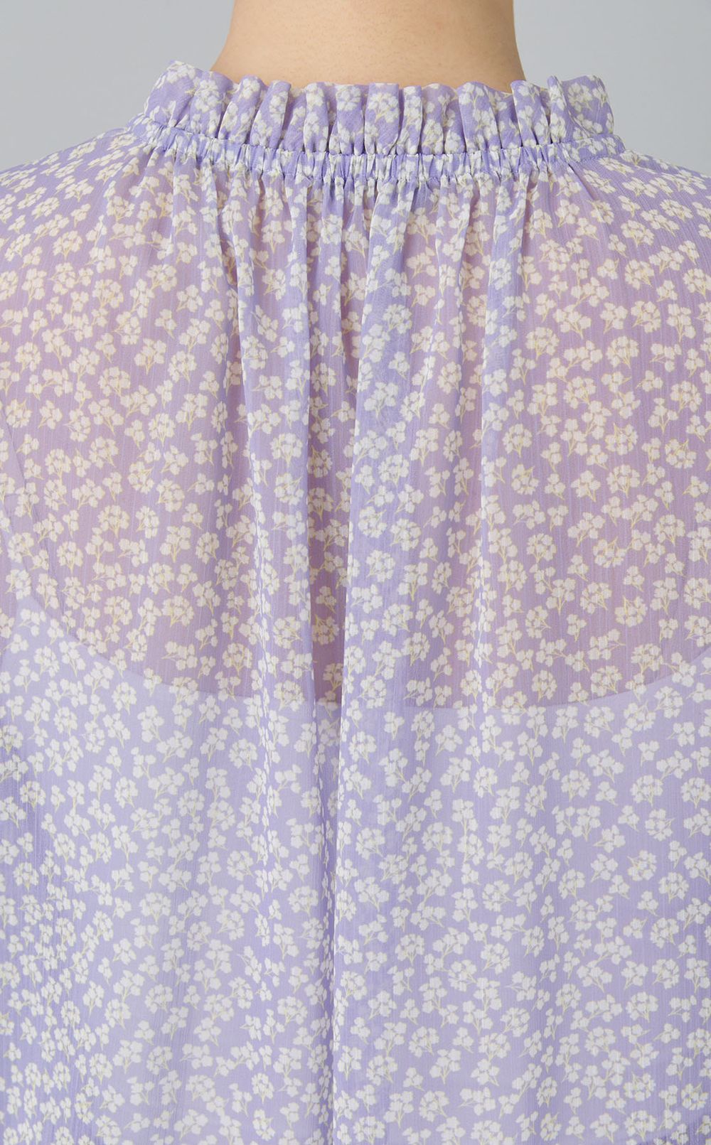 ミニフラワーギャザーブラウス