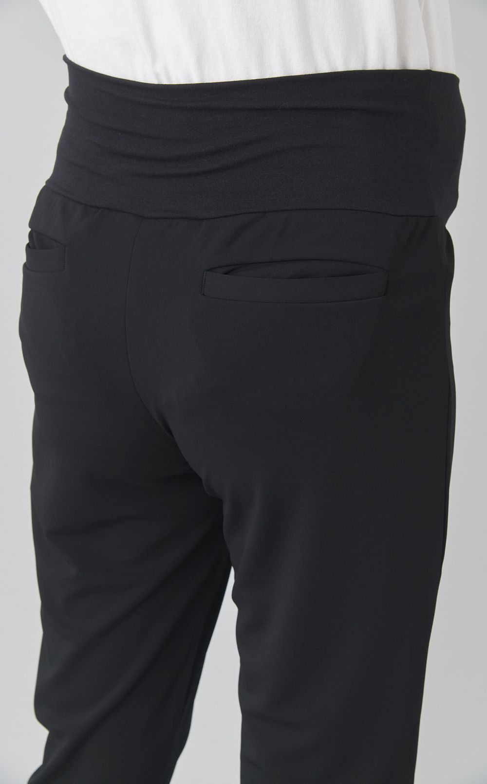 カプリマタニティパンツ