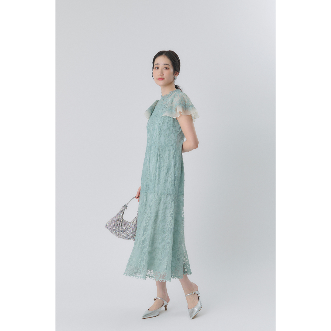 グリーンのお呼ばれドレス