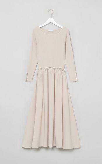 カーラパールフレアワンピース