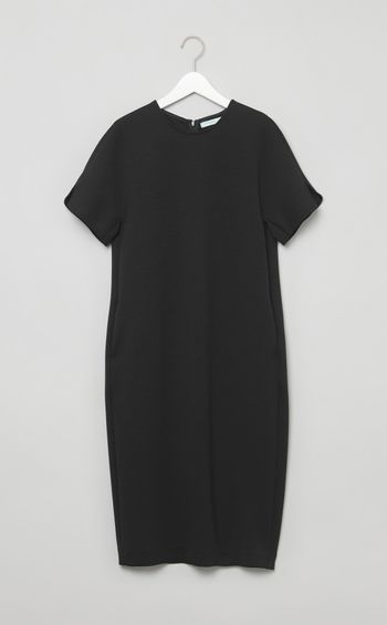 バックパールハーフスリーブワンピース