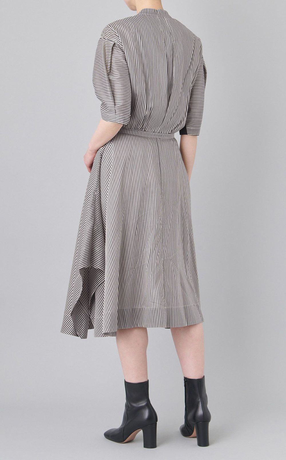 ストライプバンドカラーワンピース