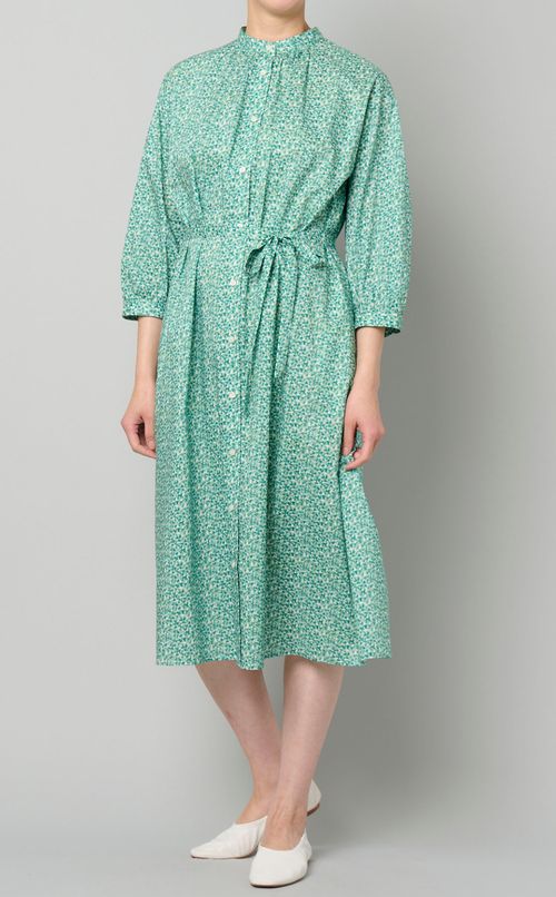 フラワープリントシャツワンピース