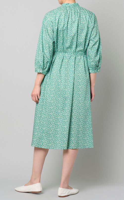 フラワープリントシャツワンピース