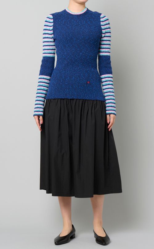 ボーダースリーブクルーネックニット