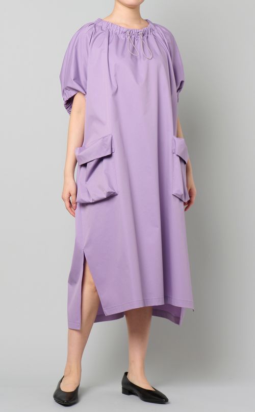 フラップポケットギャザーワンピース