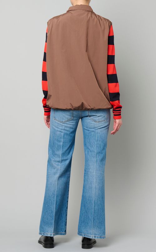 ナイロンスタンドカラーベスト