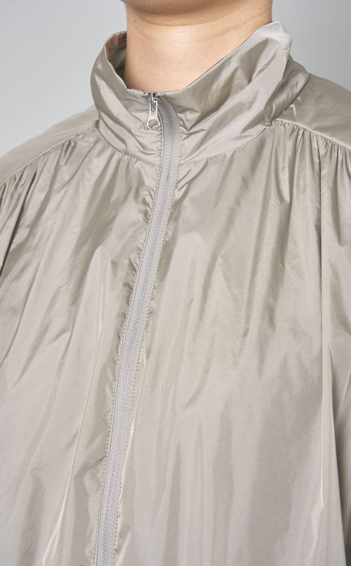 スタンドギャザーショートブルゾン