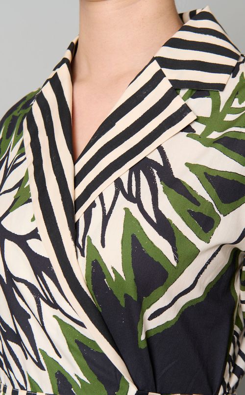 ストライプフラワープリントギャザードレス