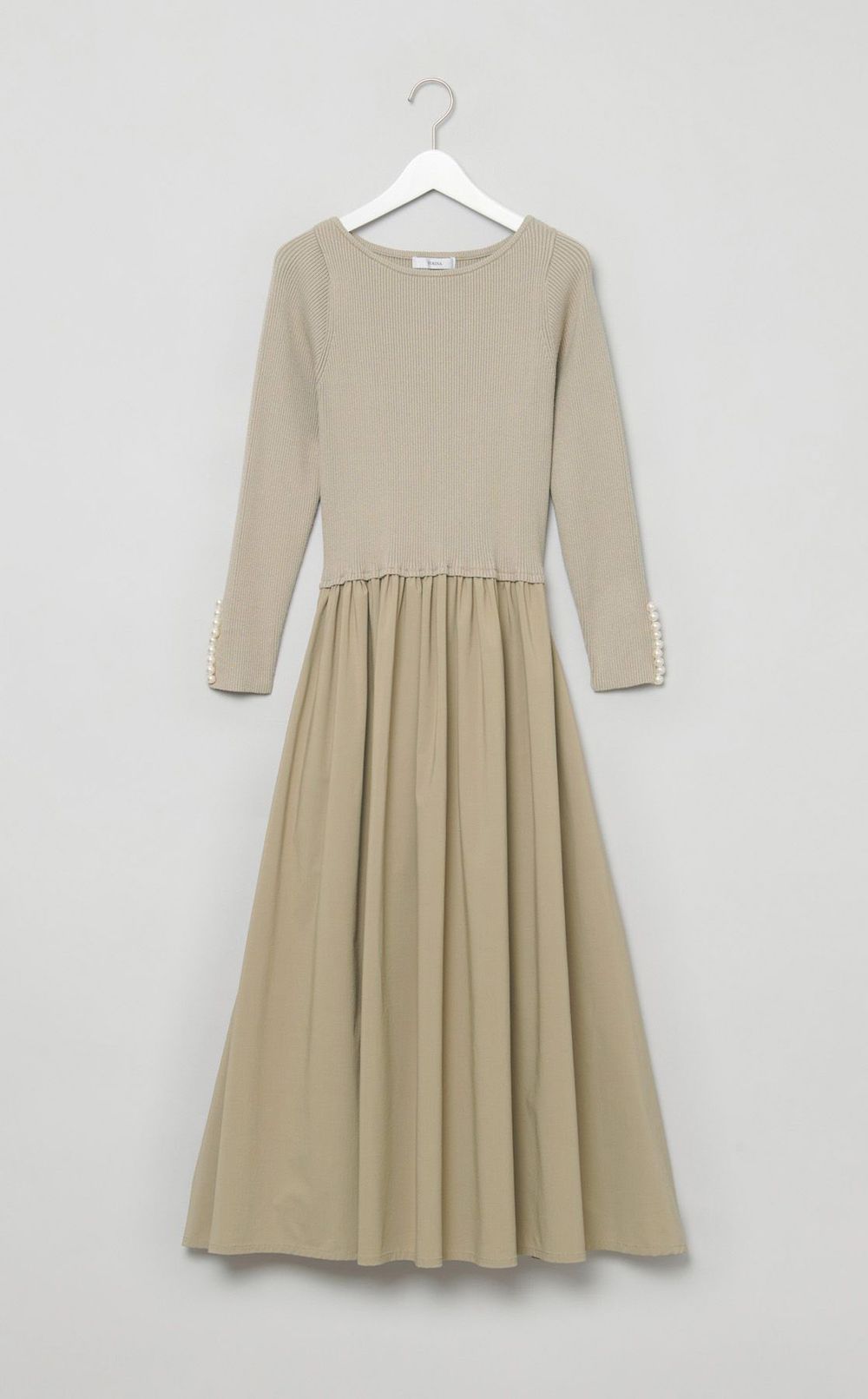 パールスリーブフレアワンピース