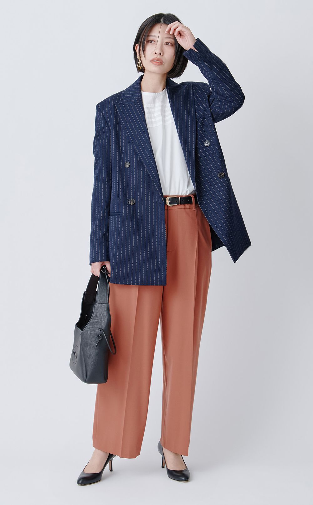 MINAレザーショルダーバッグ