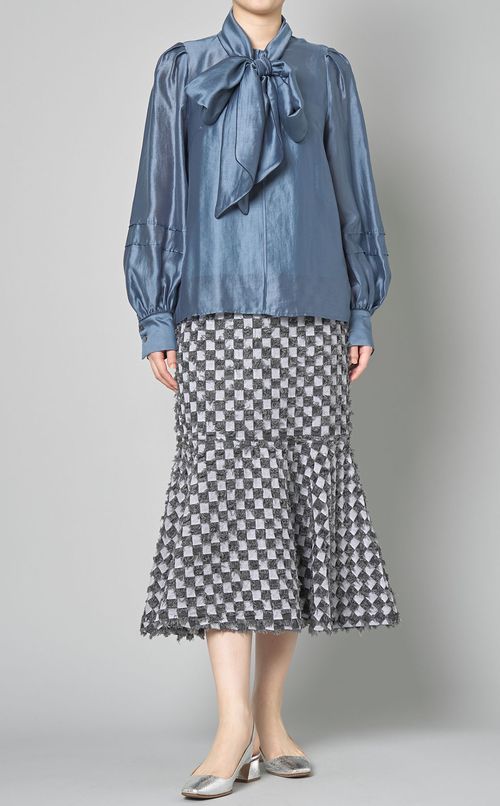 シアーボウタイパイピングブラウス