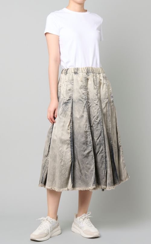 デニムプリントプリーツスカー卜