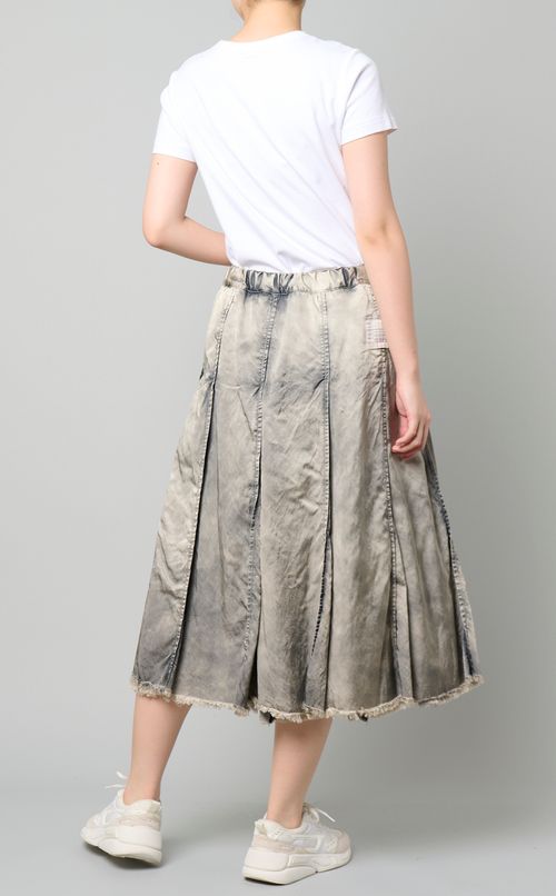 デニムプリントプリーツスカー卜