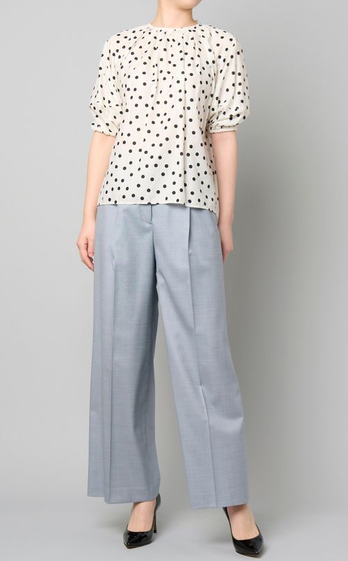 ドットボリュームスリーブブラウス