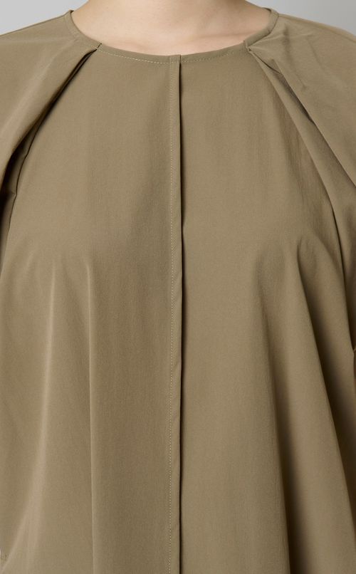 シアースリーブプルオーバーブラウス