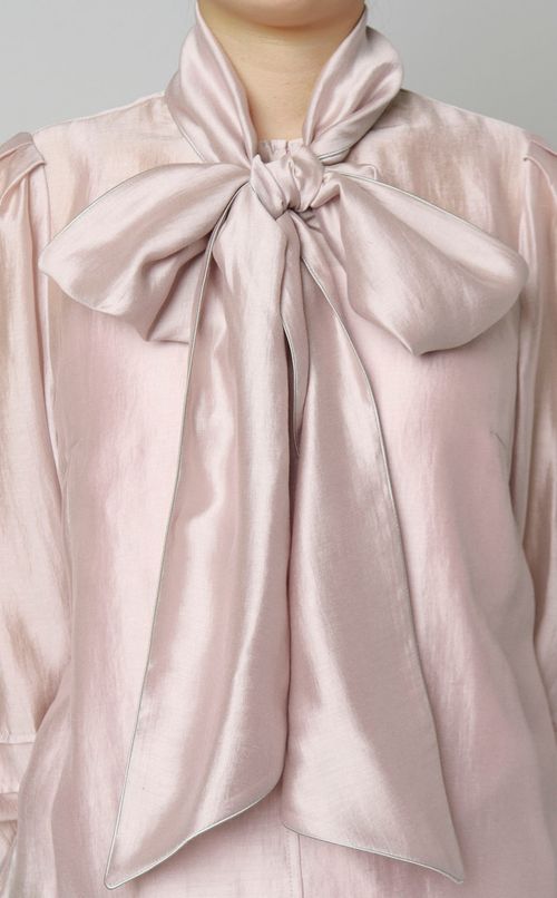 シアーボウタイパイピングブラウス