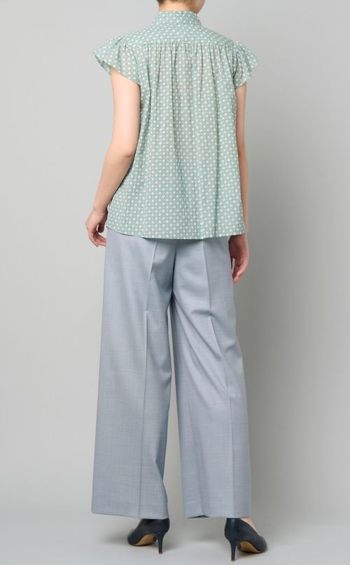 ジオメトリックボウタイブラウス